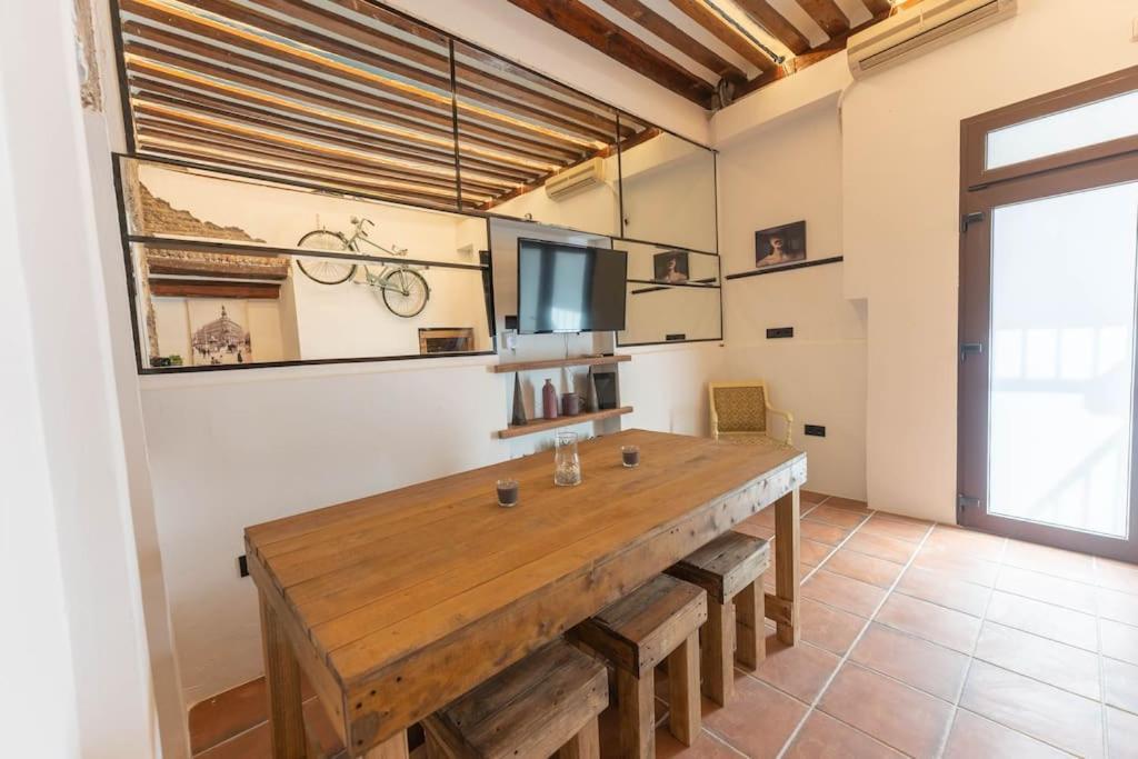 Encantador Apartamento En Calle Segovia マドリード エクステリア 写真